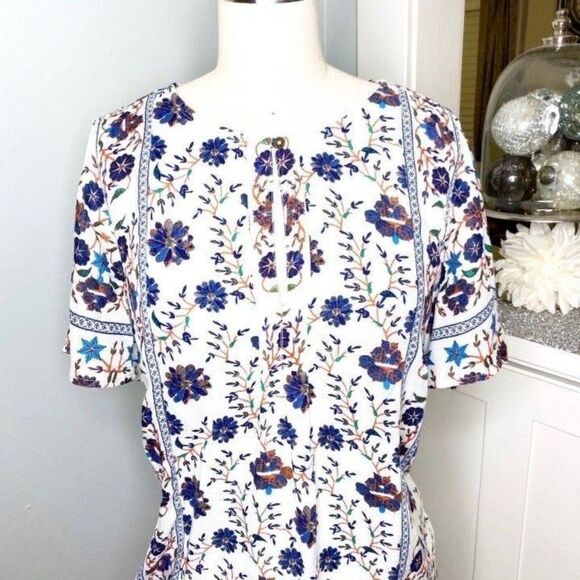 Lucky Floral Printed Keyhole Blouse Small - Picture 5 of 10